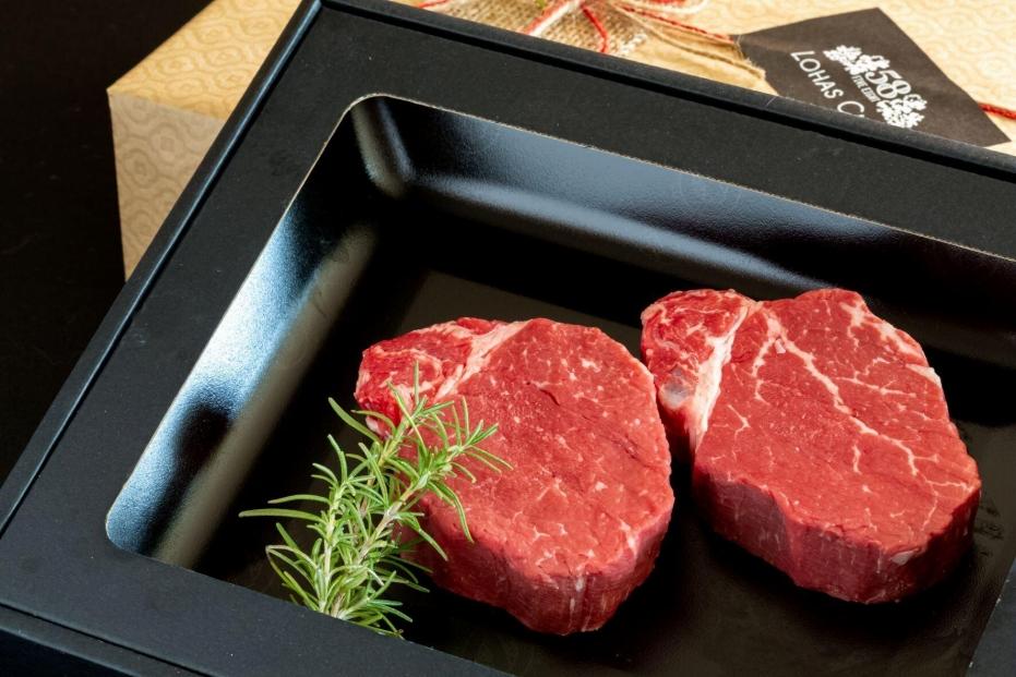 大田原市ブランド認定牛 前田牧場の赤身牛 ギフトカタログ チケットB | 和牛 牛肉 高級 ブランド牛 贈答 ギフト