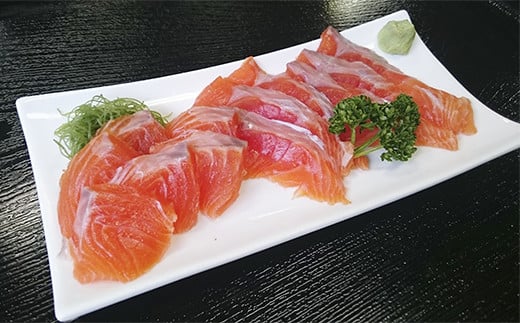 栃木県のブランド魚「プレミアムヤシオマス」丸1尾 新鮮 活け締め｜鮮魚 鱒 国産 産地直送  