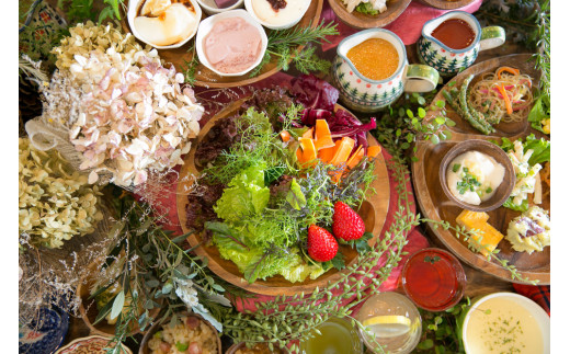 58ロハスクラブ【グランピング】 施設利用券 5千円分｜グランピング バーベキュー BBQ アスレチック レジャー キャンプ 手ぶら 夏休み 家族 子連れ 観光 旅行 チケット 体験 自然 ふるさと 納税 栃木県 矢板市