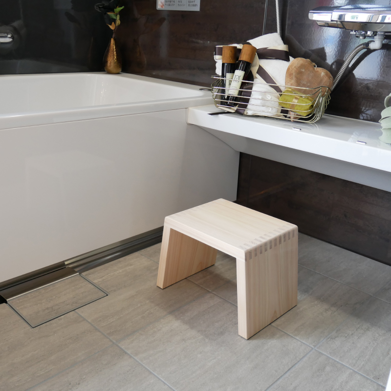 とちぎ桧風呂椅子（小） ns117-001-S