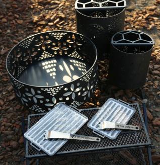 グランピングストーブ（M）＋薪入れ五徳（M）＋極厚グリルプレート（M）＋ステンレスヘラ（M）セット　アウトドア キャンプ 焚き火 たき火 たきび 焚火 ※着日指定不可