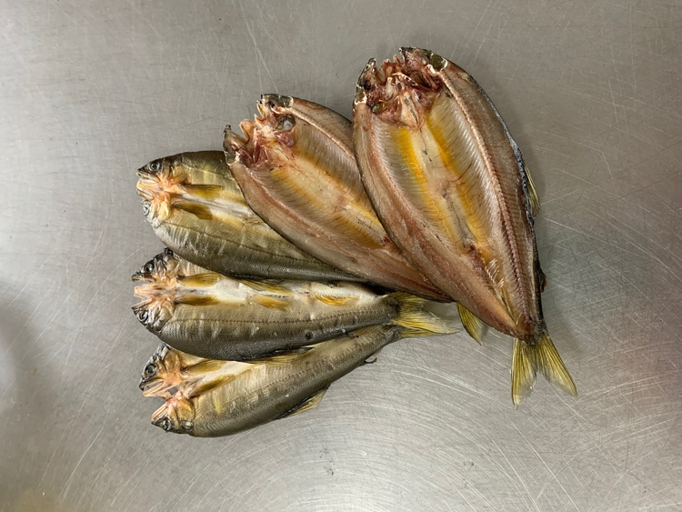 地下水育ち　鮎一夜干し　5尾入り