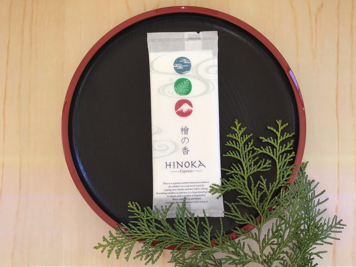 天然ヒノキオイル配合のプレミアム不織布おしぼり　檜の香(HINOKA) 600本入※離島不可