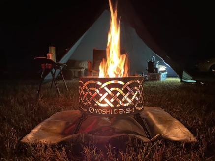 グランピングストーブ（mini）+薪入れ五徳（M）＋極厚グリルプレート（M）＋ステンレスヘラ（M）セット　アウトドア キャンプ 焚き火 たき火 たきび 焚火 ※着日指定不可