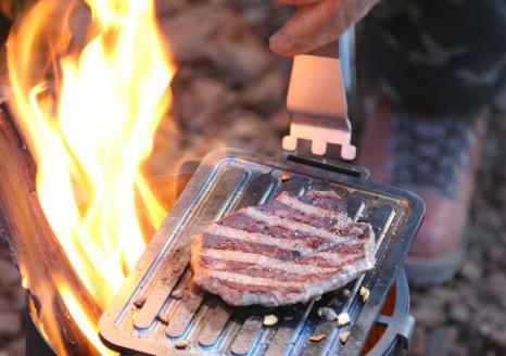 グランピングストーブ（S）＋薪入れ五徳（S）＋極厚グリルプレート（S）＋ステンレスヘラ（S）セット　アウトドア キャンプ 焚き火 たき火 たきび 焚火 ※着日指定不可