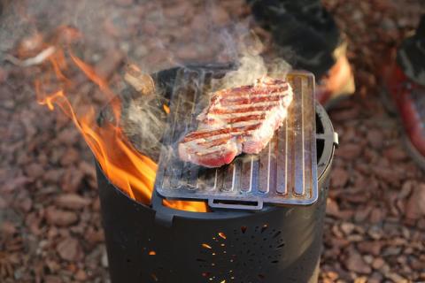 極厚グリルプレート（M）　アウトドア キャンプ 鉄板 ※着日指定不可