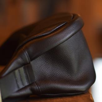 BB014-1　レザーボディバッグ　ブラック