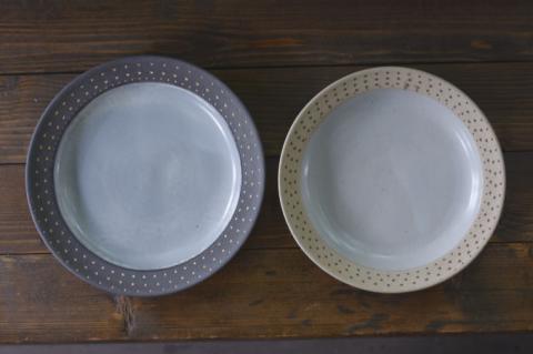 AS004-2　益子焼　ドット柄パスタ皿（黒）