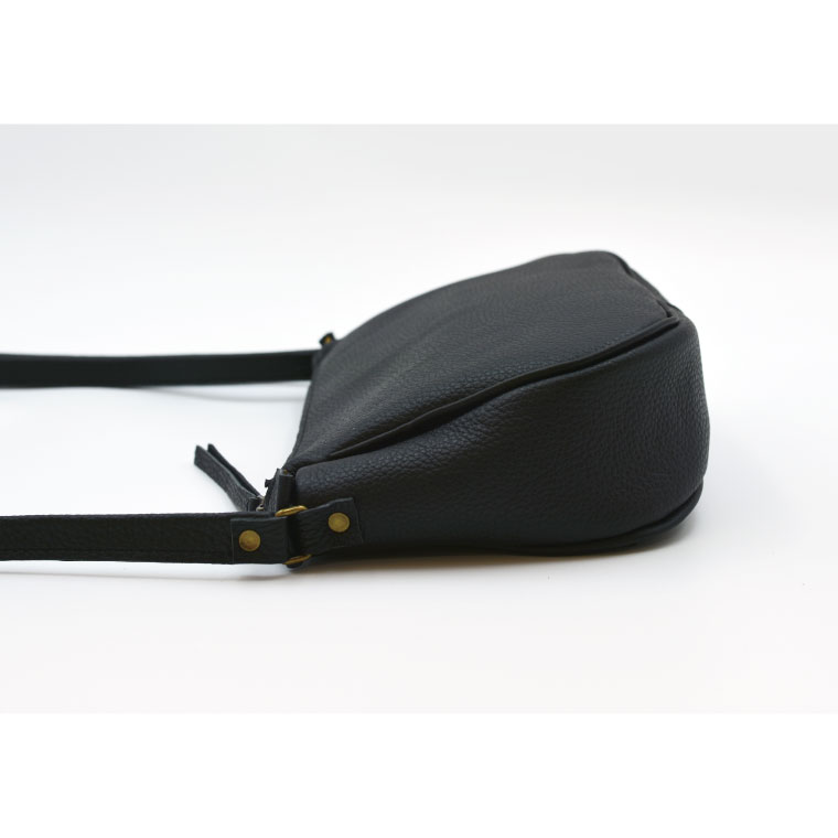 益子の革工房maharoのラウンドショルダーバッグ（S）ブラック｜栃木県 益子町 ふるさと納税 ショルダーバッグ バッグ 牛革 手作り (AX115-3)