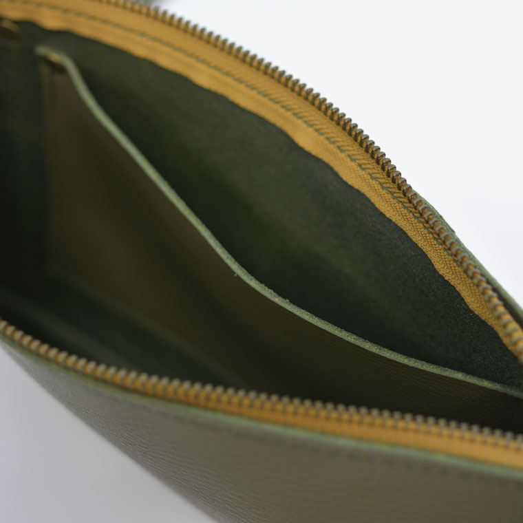 益子の革工房maharoのサコッシュ（S）オリーブグリーン｜栃木県 益子町 ふるさと納税 バッグ サコッシュ 牛革 手作り (AX112-4)