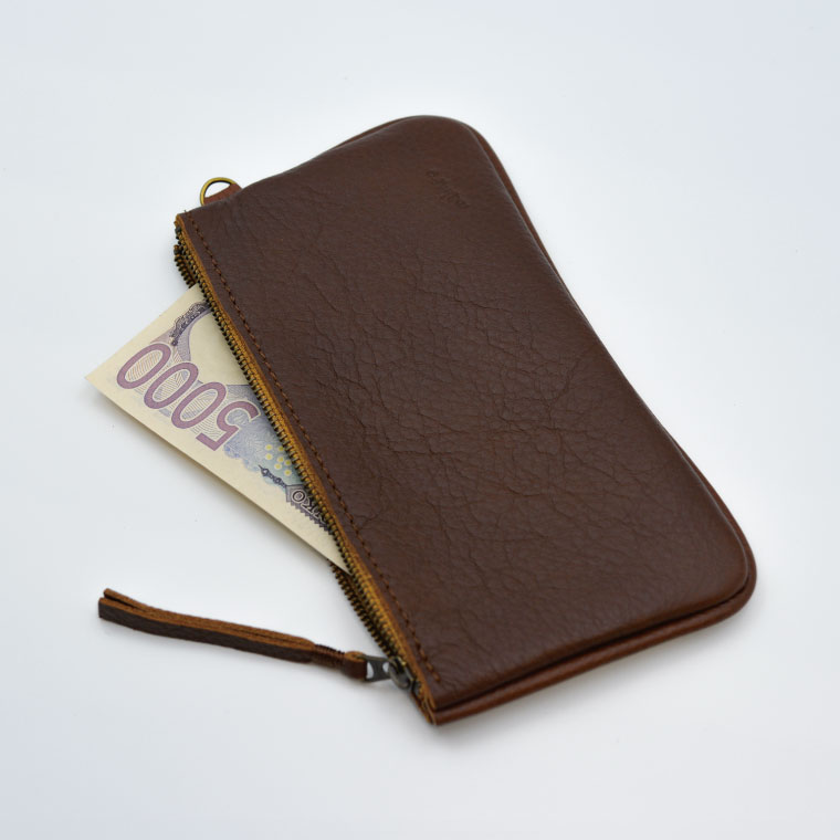 益子の革工房maharoのファスナー お札ケース　キャメルブラウン｜栃木県 益子町 ふるさと納税 ファスナーお札ケース 牛革 手作り (AX138-1)