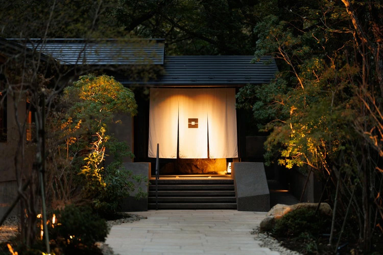 那須別邸回 宿泊ギフト券 9,000円分〔D-10〕