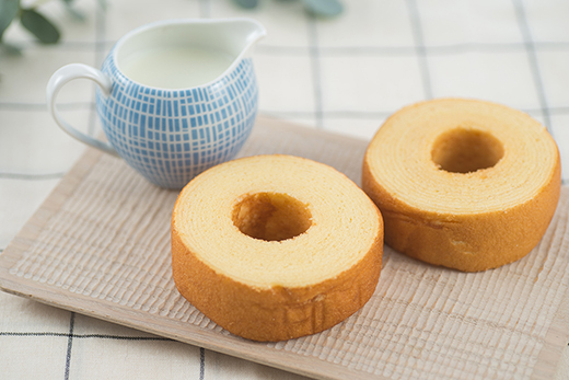 那須高原りんどう湖ファミリー牧場 ジャージーバウムクーヘン（ミニ）10個セット｜バームクーヘン お菓子 おかし 菓子 おやつ デザート 手土産 那須 栃木県 那須町〔B-104〕