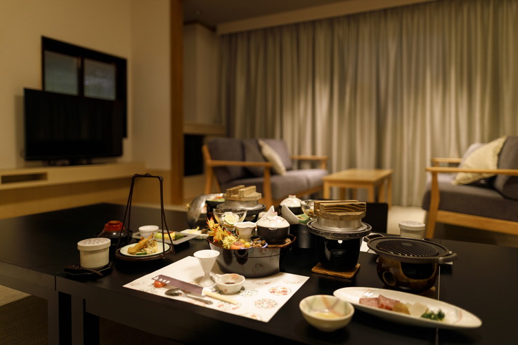 自在荘 1泊2食付き ペア宿泊券｜宿泊 宿泊券 旅行 旅行券 チケット 温泉 露天風呂 天然温泉 家族旅行 那須 栃木県 那須町〔H-10〕