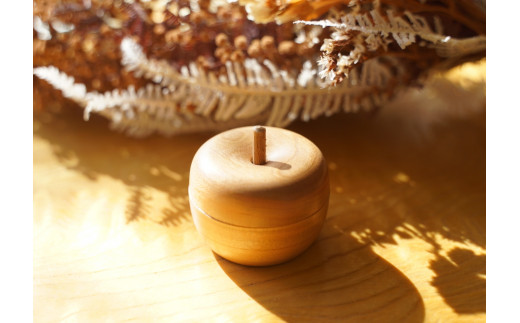 りんごの指輪入れ〔A-41〕