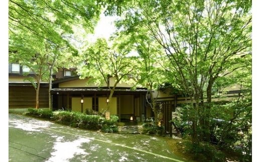 那須高原の宿山水閣 宿泊ギフト券 9,000円分｜宿泊 旅行 チケット 宿泊券 旅行券 那須 那須町 栃木県〔D-58〕