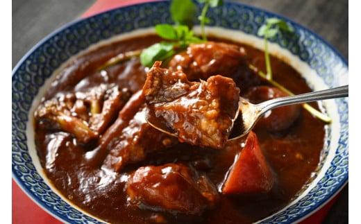 ポンタの絶品とちぎ和牛のビーフシチュー 1パック（350g） ｜ シチュー 肉 牛 和牛 お肉 牛肉 おかず 洋食 国産 栃木県 那須町 〔P-133〕
※着日指定不可