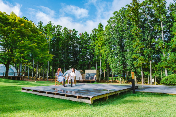 那須グランピング　宿泊利用券　15,000円分（1,000円×15枚） ｜大型ドームテントと個別のトイレシャワー洗面台完備！豪華ディナー＆モーニング付！ 宿泊 旅行 チケット 宿泊券 旅行券 優待券 観光 国内旅行 グランピング 那須 栃木県 那須町〔E-60〕