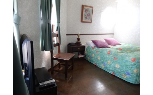 那須高原ペンション　ガストホフ アルタニー宿泊利用券 チケット 宿泊券 宿泊チケット 〔D-14〕