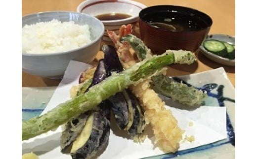 日本有数の直径12ｍの巨大水車が目印！道の駅東山道伊王野　お食事券 チケット 食事券 道の駅 旅行ドライブ ランチ蕎麦 〔B-41〕