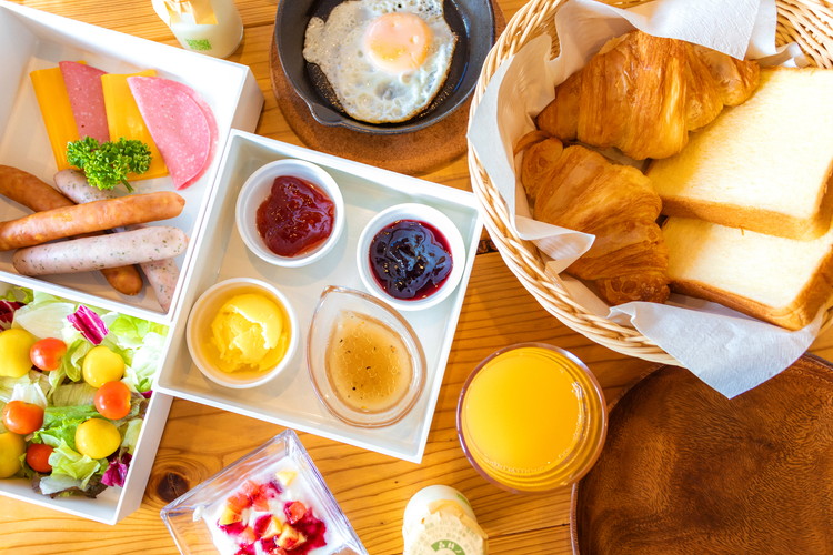 那須グランピング　宿泊利用券　60,000円分（1,000円×60枚） ｜ 大型ドームテントと個別のトイレシャワー洗面台完備！豪華ディナー＆モーニング付！ 宿泊 旅行 チケット 宿泊券 旅行券 優待券 観光 国内旅行 グランピング 那須 栃木県 那須町〔I-24〕