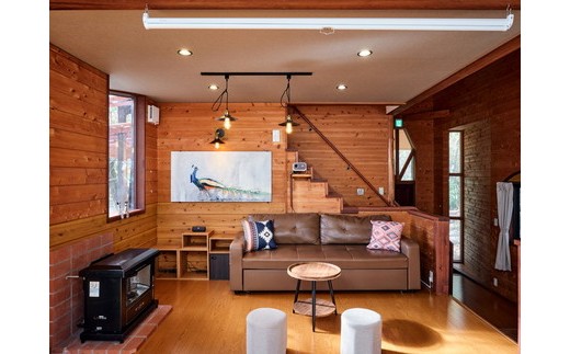 那須の森の秘密基地 9,000円分宿泊券〔D-77〕