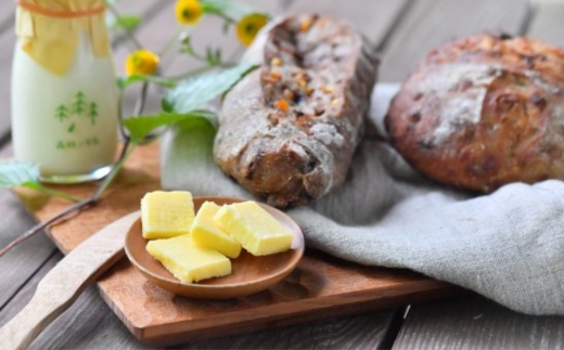 カチョカバロチーズと発酵バター（食塩不使用）セット 〔B-125〕