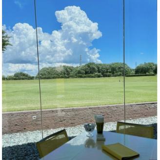 エミール 水辺のワッフルカフェのお食事3,000円分クーポン券