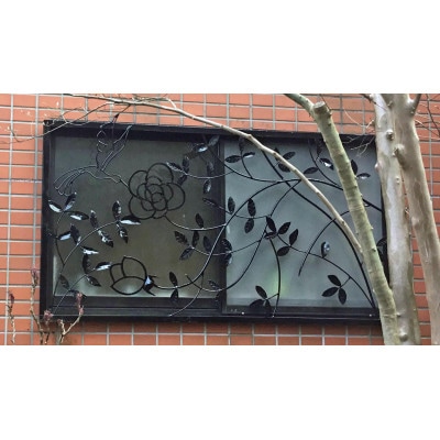 オーダーメイド  窓の格子 後付け【鉄の造形作品】【配送不可地域：離島】