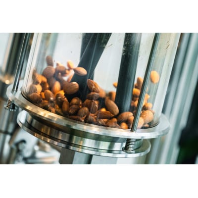 自家焙煎素焼きアーモンド2種(マルコナ種・ノンパレル種) 各100g