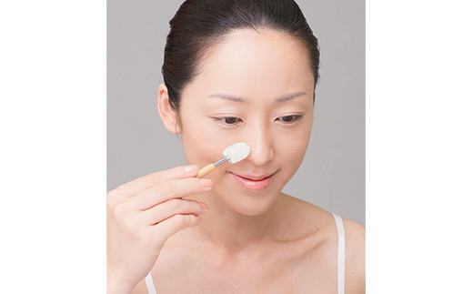 小鼻美人ブラシ（黄金）ウエットタイプ F20E-550