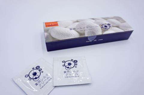 富岡シルククリーム　３個セット F20E-930