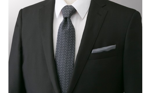 【高級国産シルク100%】　ポケットチーフ プレーン：チャコールグレー F21E-330