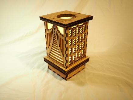 【267】みどりの杉あかり　直方体タイプ（みどりの幾何学模様）