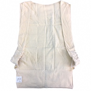 【155】手洗いOK　群馬県産シルクわたのインナーベスト(長丈・増量)