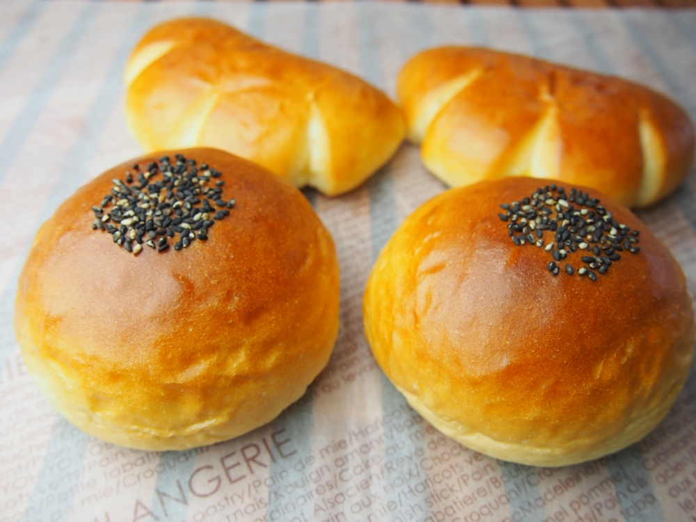 【a232】小麦の旨みと口溶けを引き出す特殊強力粉 黄金鶴