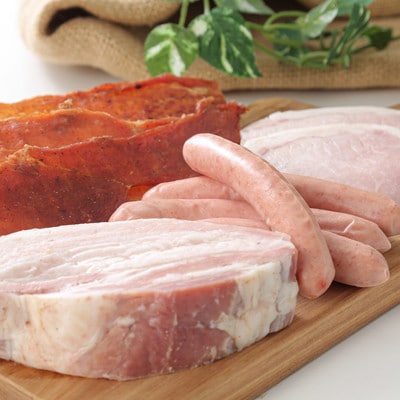 手作りハム(お試しセット)～安心真心お届け便～ ロースハム・ソーセージ・ベーコン・ジャーキーなど4種【配送不可地域：離島】