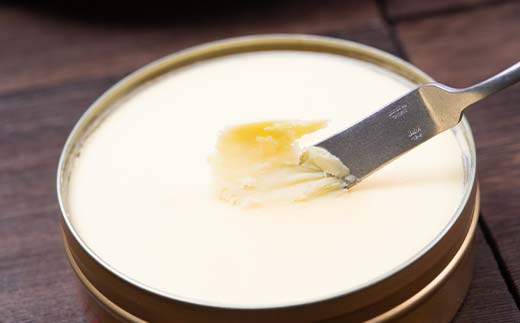 【神津牧場】ジャージー牛の濃厚ミルクで作った発酵バター225g×3缶セット F21K-505