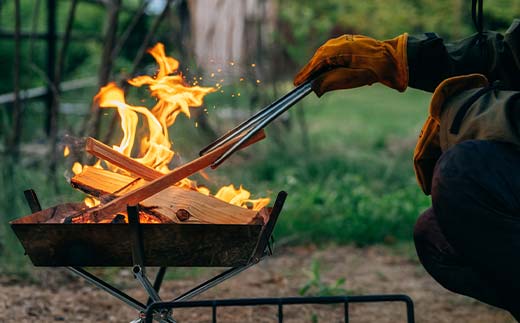 下仁田町針葉樹焚き付け薪セット約20kg（沖縄・離島除く全国）キャンプ・薪ストーブ利用可 F21K-662