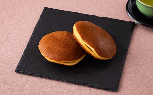 創業以来受継がれた自然素材にこだわった古月堂看板商品Cセット（富岡赤レンガカステラ1本 本宿どうなつ8個 大どら焼各2個（栗・梅）） F21K-530