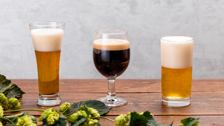 【 のし対応 】 特選！群馬麦酒 3本 セット ビール 地ビール お酒 酒 アルコール 瓶 飲み比べ 330ml 嬬恋高原ブルワリー 熨斗対応 [AA007tu]