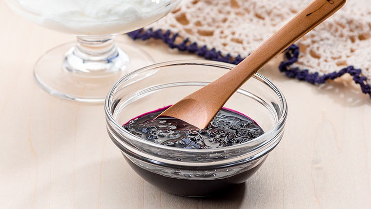 ＜1月中旬発送開始＞【群馬県優良県産品】浅間高原 ハックルベリー ジャム と 浅間高原 花豆 の 甘納豆 の 詰め合わせあやめ亭 群馬 贈答 贈り物 ギフト お中元 お歳暮 [AE003tu]