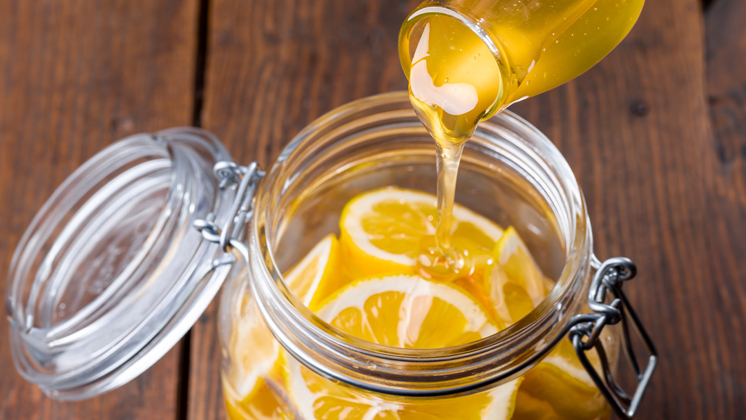 嬬恋村 愛妻はちみつ ( アカシア ) 500g × 2個セット はちみつ 国産 ハチミツ 蜂蜜 群馬 アカシア [AC011tu]