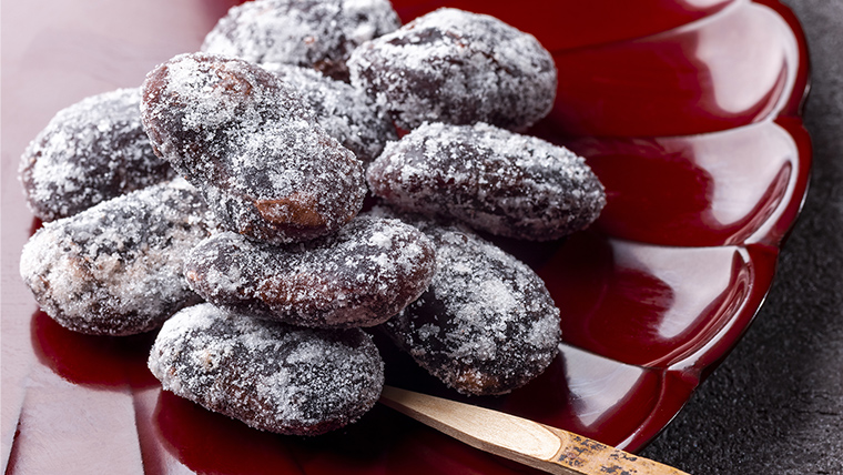 ＜1月中旬発送開始＞【群馬県優良県産品】浅間高原 ハックルベリー ジャム と 浅間高原 花豆 の 甘納豆 の 詰め合わせあやめ亭 群馬 贈答 贈り物 ギフト お中元 お歳暮 [AE003tu]