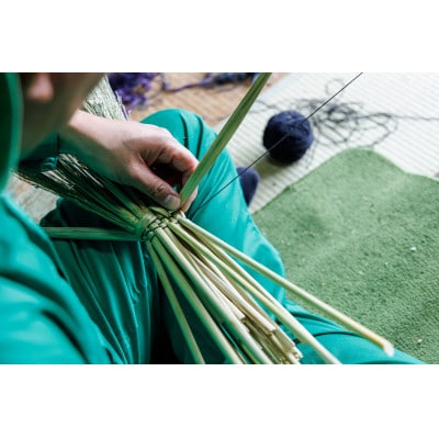 利根沼田の座敷箒(生品箒) 半柄袋箒