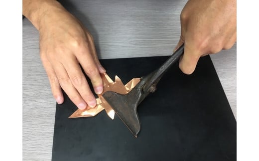 【銅鶴】鶴の恩返し 日頃の感謝を込めて　　　幸せの鶴(どんな用途にも)