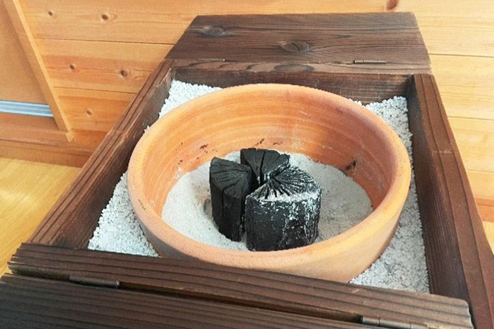 小型囲炉裏「俺の囲炉裏」（W350mm×H350mm×L350mm） 囲炉裏 見酒 花見酒 月見酒 雪見酒 日本の伝統