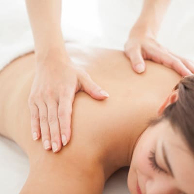 【Alpiniaオーダーメイドエステ】(ハーブピーリング・脱毛・ホームケア化粧品含む)2回分