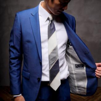 【イタリア3大ブランド生地】オーダースーツお仕立券1枚