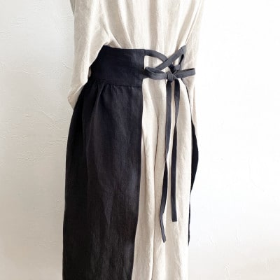 KIKONO Johannamieliギャザーエプロン　チャコールグレー